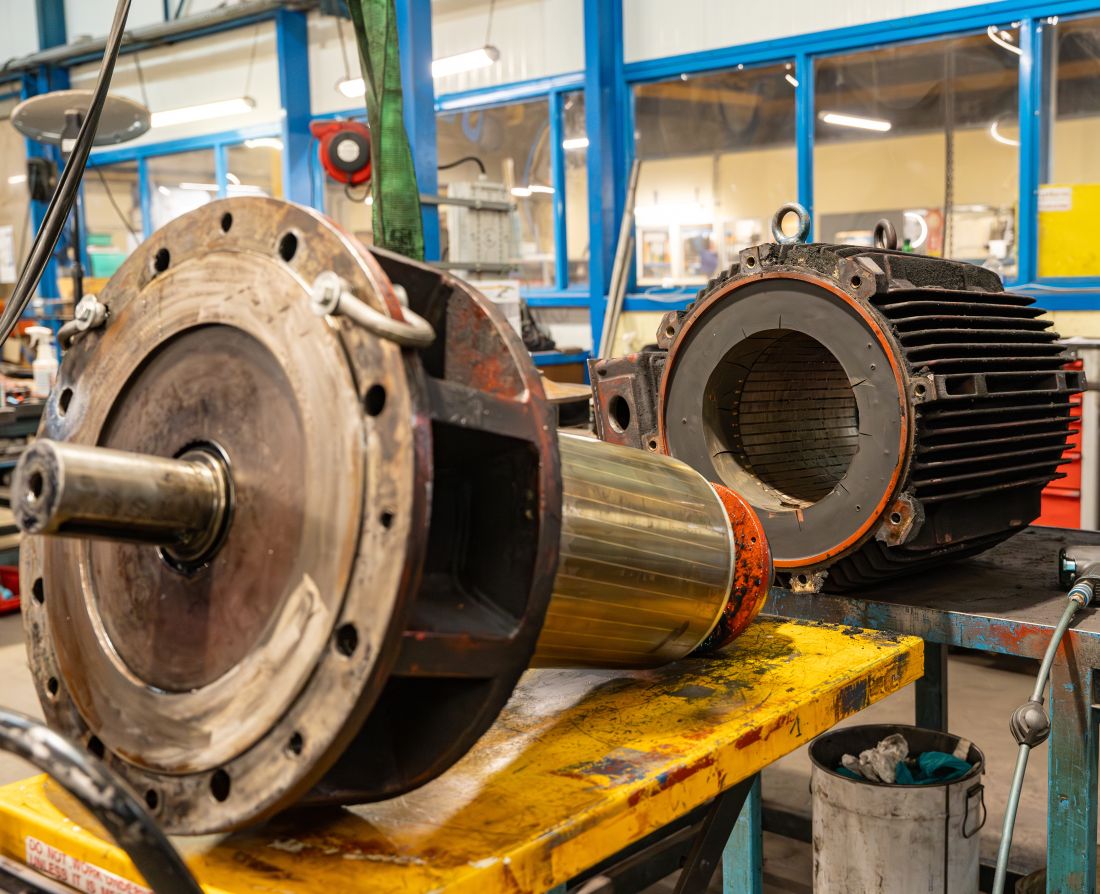 Atelier de bobinage de moteur &eacute;lectrique - Prestations d'&eacute;lectrom&eacute;canique par Neotech Energy