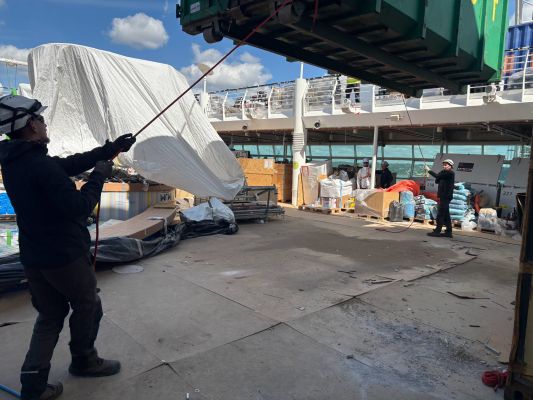 Arrêt technique pour le Liberty of the Seas au port de Brest